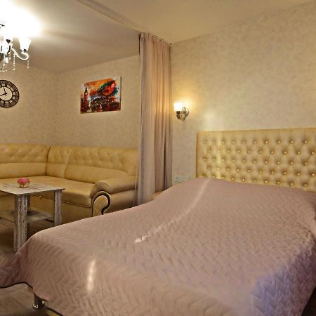 Apartlux 3 Černihiv Esterno foto