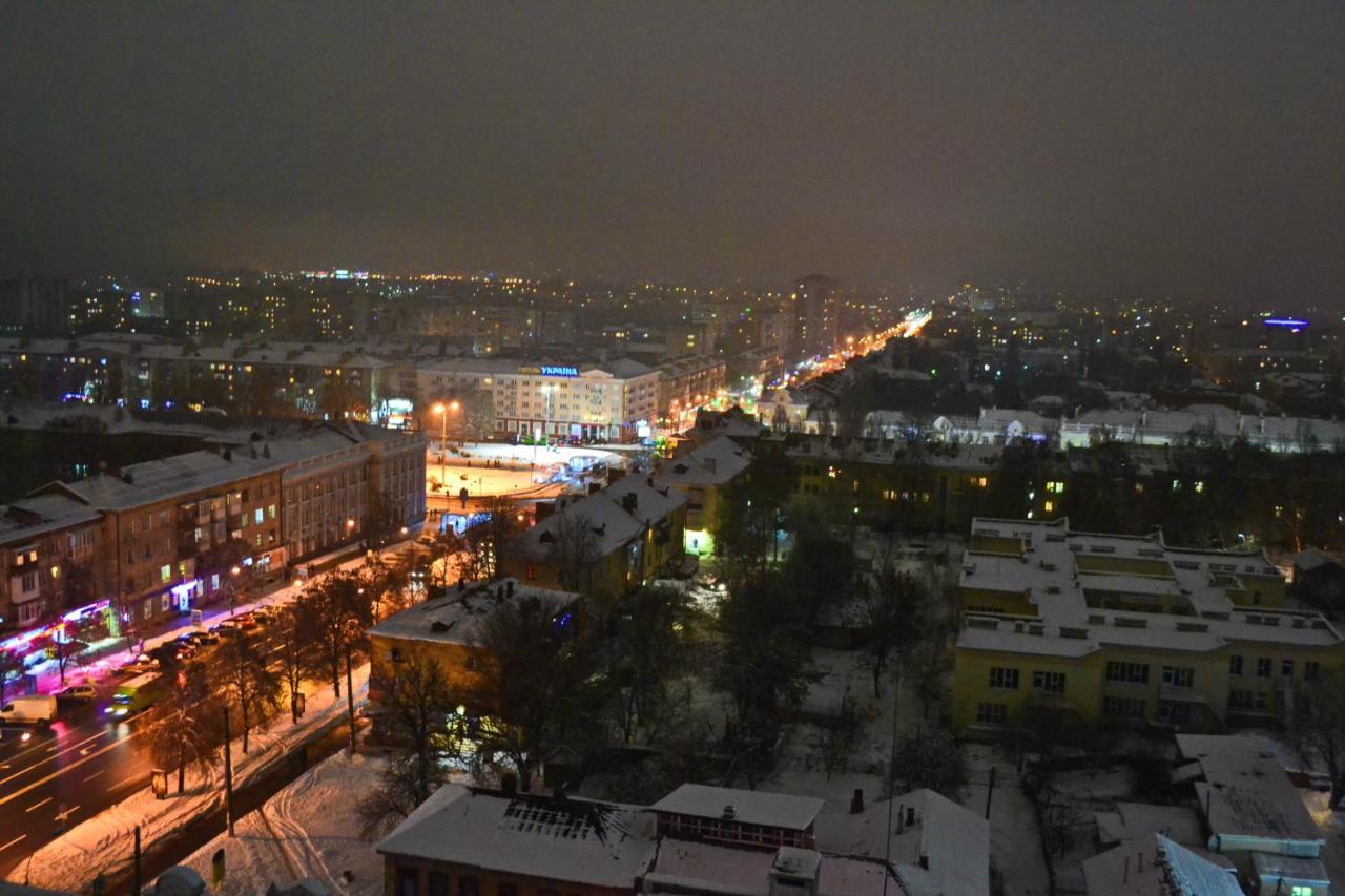 Apartlux 3 Černihiv Esterno foto