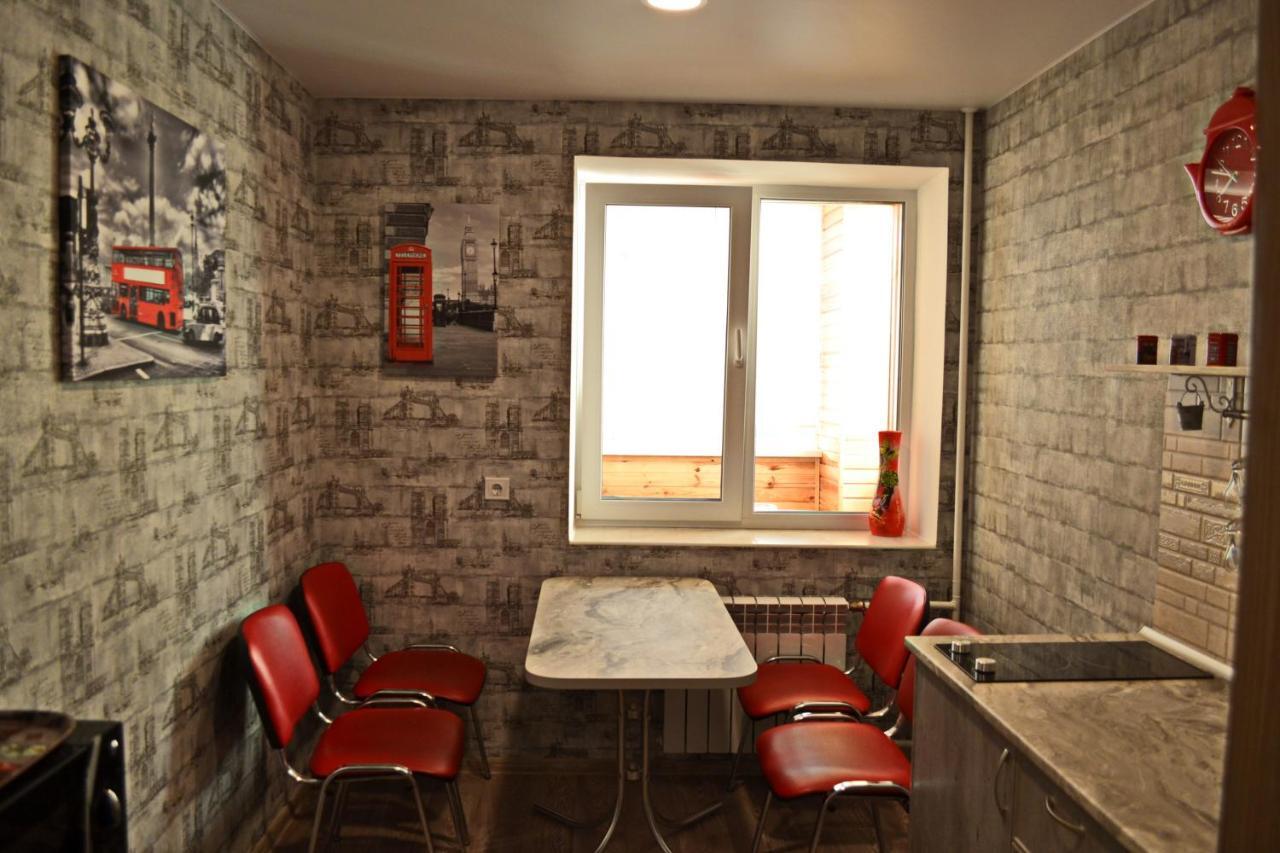 Apartlux 3 Černihiv Esterno foto