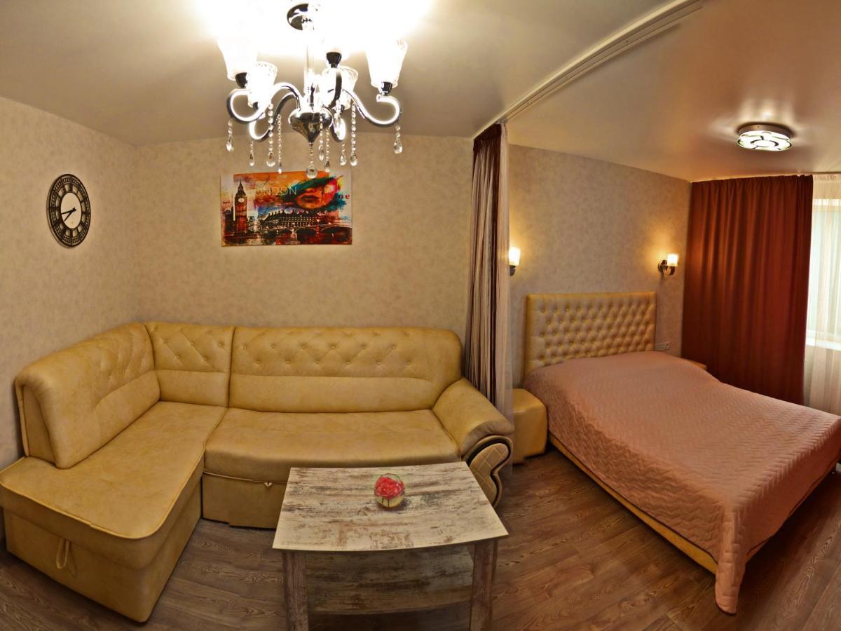 Apartlux 3 Černihiv Esterno foto